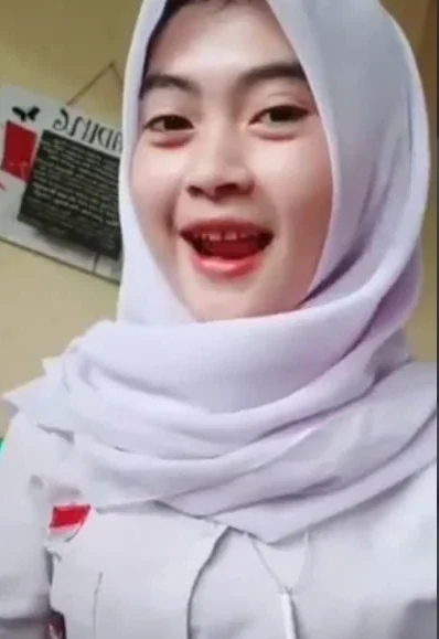 Video yang Viral Terbaru Trending Hari Ini Top Berita 2026 - Smaviral Video yang Viral Terbaru Trending Hari Ini Top Berita 2026